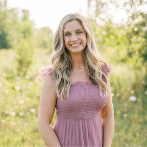 Meet your Posher, Emily